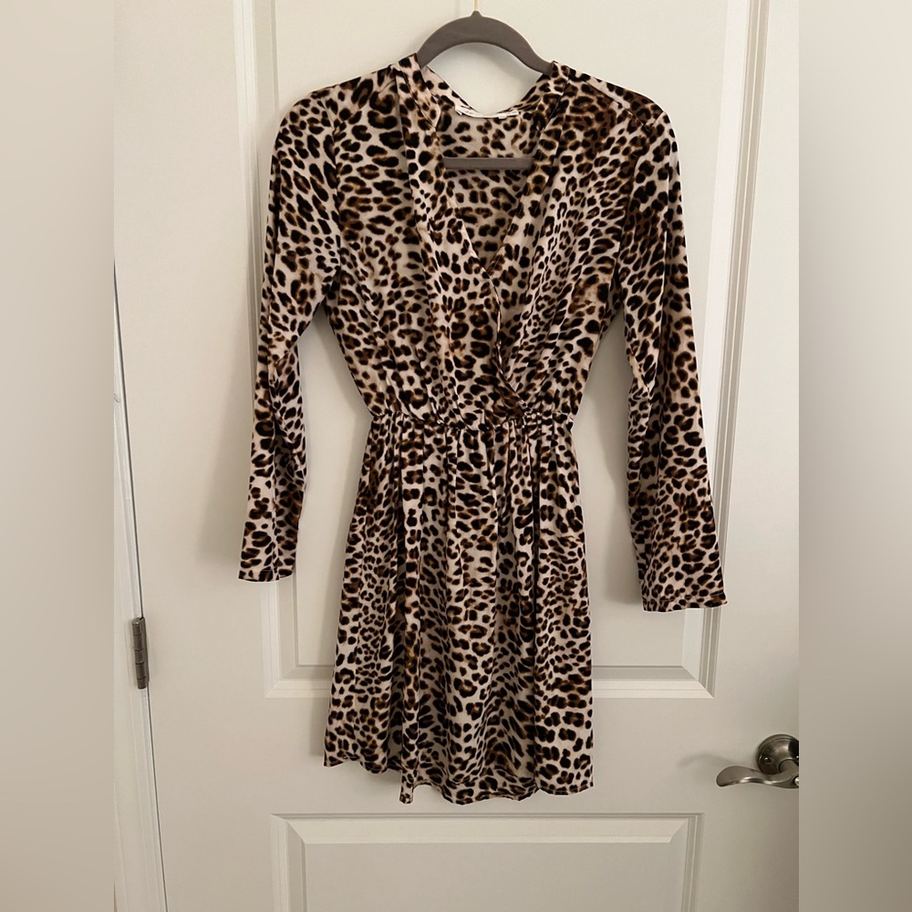 Leopard print long sleeve lightweight mini dress